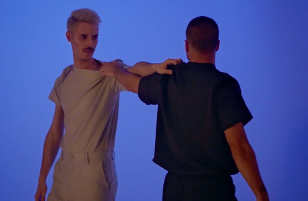 Videoclips | @soyborque presenta esta tarde el vídeo de su nuevo sencillo #Obsex, junto a algunos de sus temas en acústico, en el Reebok Human Lab de Madrid. ¿Te lo vas a perder? 🏳️‍🌈 goo.gl/AakkEF