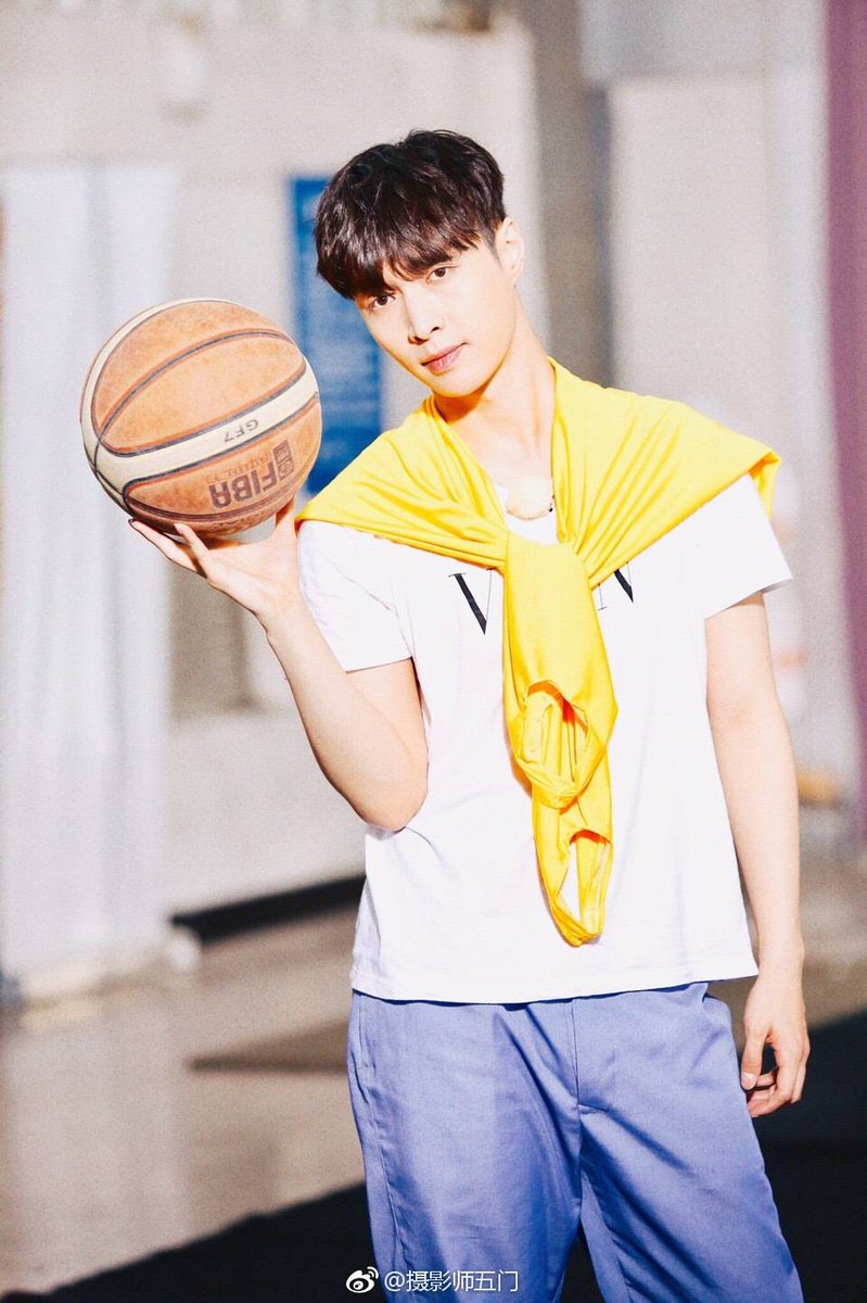 💜บอสจาง TeamLayZhang 🐉 tweet media