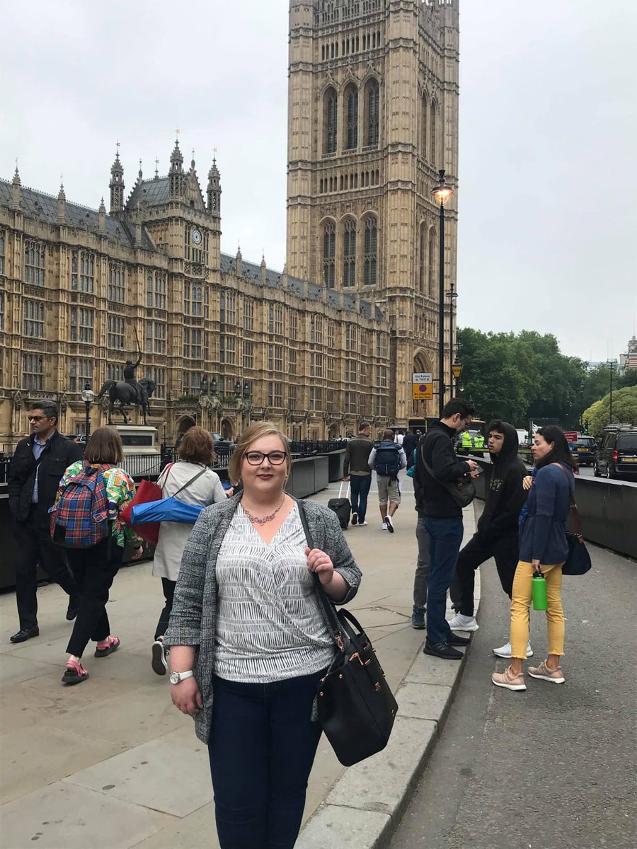 TeamHISA's tweet photo. We can't believe that today is HISA President, Holly's, last day! 💔 She's traveled all over the country to represent #TeamHISA this year - it's taken:
69 trains 🚂
7 buses 🚌
78 taxis 🚕
53 hotels 🏨
PHEW! Thanks for everything Holly - and best of luck for the future! 🙌🍀💕 https://t.co/1sPkxuHYJA