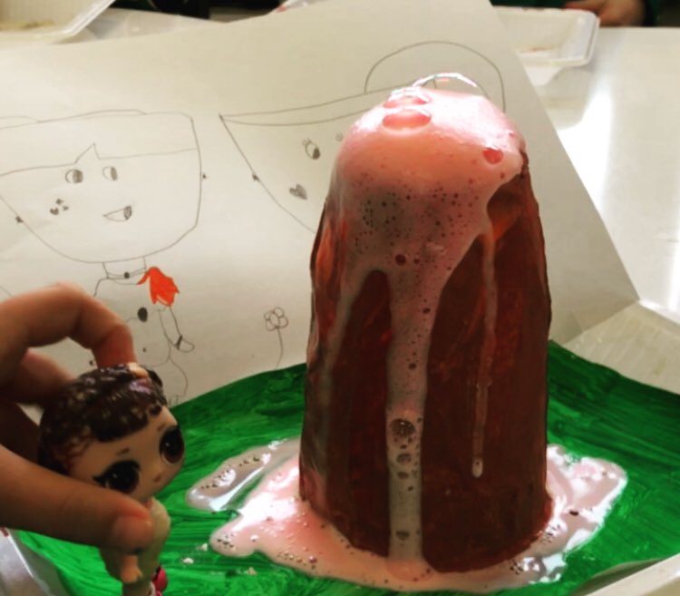 Julia Corovska tweet media