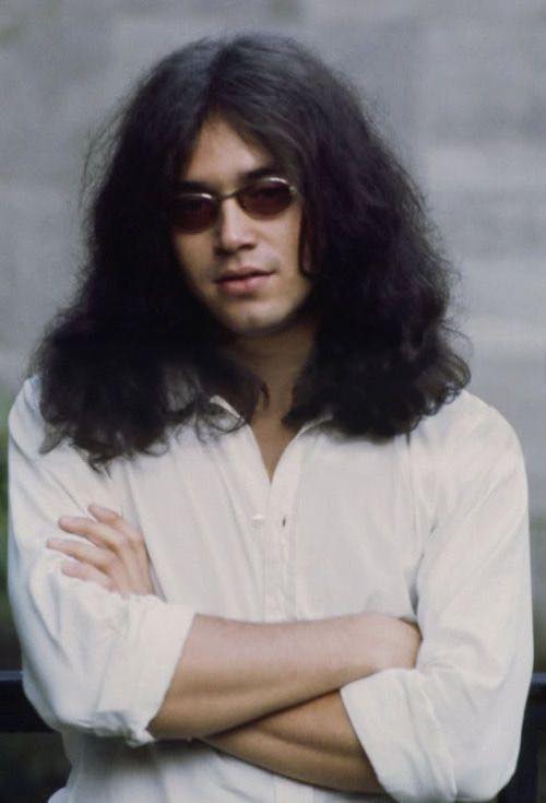 Happy birthday to Deep Purple\s drummer, Mr. Ian Paice!!

DEEP PURPLE - FIREBALL 
 