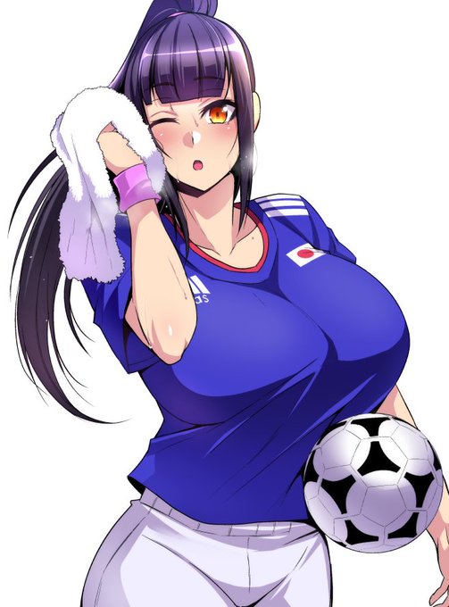 お題箱より(https://t.co/FKFGbnIbSo)『巨乳の女子サッカー選手』 