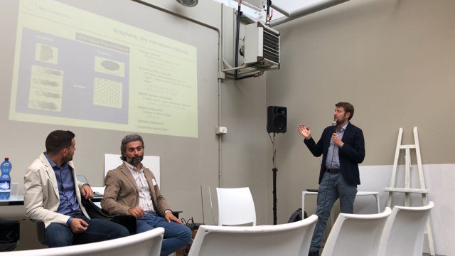 IITalk's tweet photo. Le foto dei nostri Andrea Gamucci @andreagamos di @Be_Dimensional e @Paolignux Poalo Ariano di @morecognition1, #startup nate da #IIT, durante la loro partecipazione alla #TorinoFashionMatch2018 https://t.co/08RMqamqyp