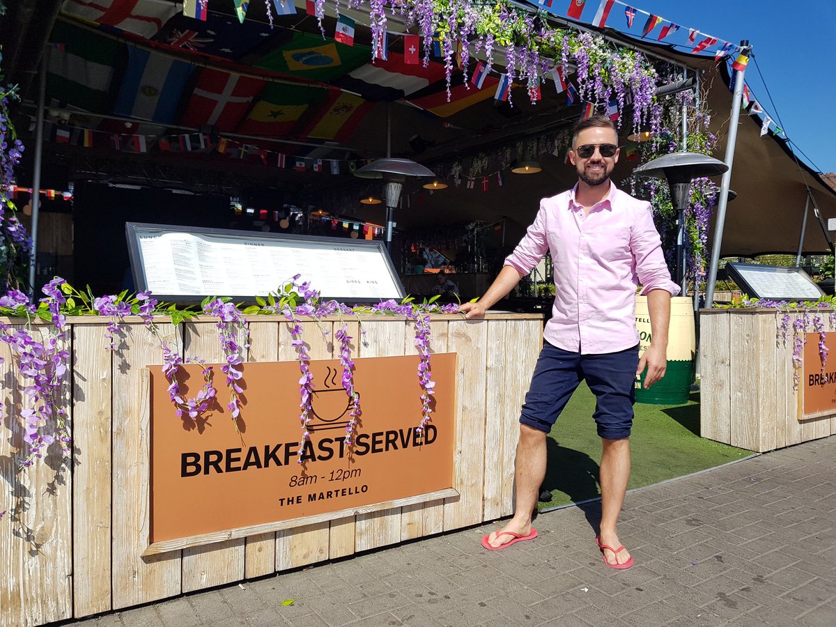 Deric (@deric_tv) on Twitter photo Wrapping up Fridays show. Big shoutout to everyone is #Bray who came to chat & looked after us. Smashing town. Off to <a href="/martelloBray/">The Martello</a>
for a big brekkie #Heatwave #bray #wicklow 🇮🇪📺☀️♨️ Wrapping up Fridays show. Big shoutout to everyone is #Bray who came to chat & looked after us. Smashing town. Off to <a href="/martelloBray/">The Martello</a>
for a big brekkie #Heatwave #bray #wicklow 🇮🇪📺☀️♨️