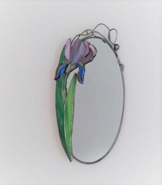 nurcindize1's tweet photo. #giftforher #flowers #etsy #etsygifts #etsyfinds #homeandliving #vitray #tasarim #ayna #mirror #stainedglassmirror #stainedglass #homedecoration #bedroomdecor #homegift #lovelygift #livingroomdecor #glassart #housewarming #homeliving #evdekor #handmade #vitrayayna #walldecor https://t.co/SvBoInd48q