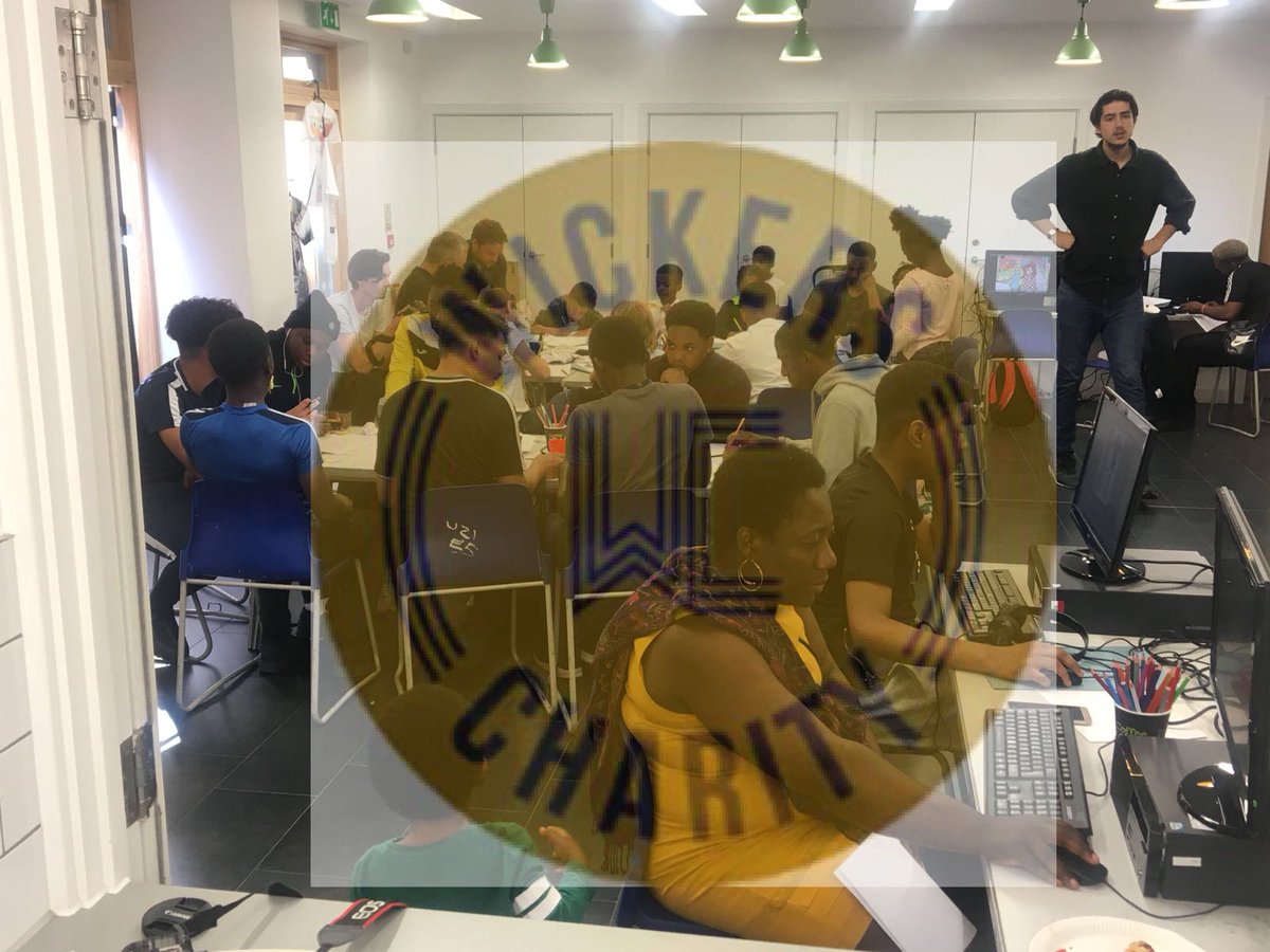 WickersThe's tweet image. Hello #myfirsttweet Welcome to the Wickers Charity #SaveOurYouths with the #UnitedAgainstKnifeCrimeMatch this evening #LondonCommunityTrackStadium Hope to see you there