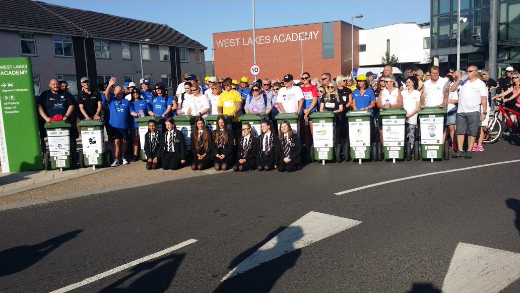 GUAB2010's tweet photo. Just before the teams set off at 8am this morning #wheeliebinchallenge https://t.co/nY7AcZx4KE