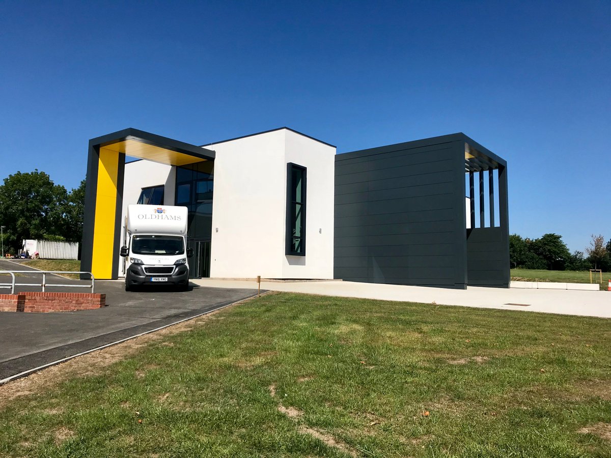 oldhamsremovals's tweet image. Our move today for the new Shipston-on-Stour school. Amazing building!
#oldhams #oldhamsremovals #professionalmoving