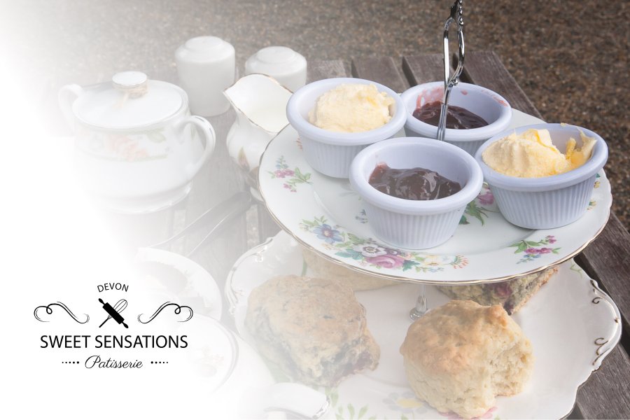 sweetdev's tweet image. Happy #NationalCreamTeaDay Lets not start any arguments :)