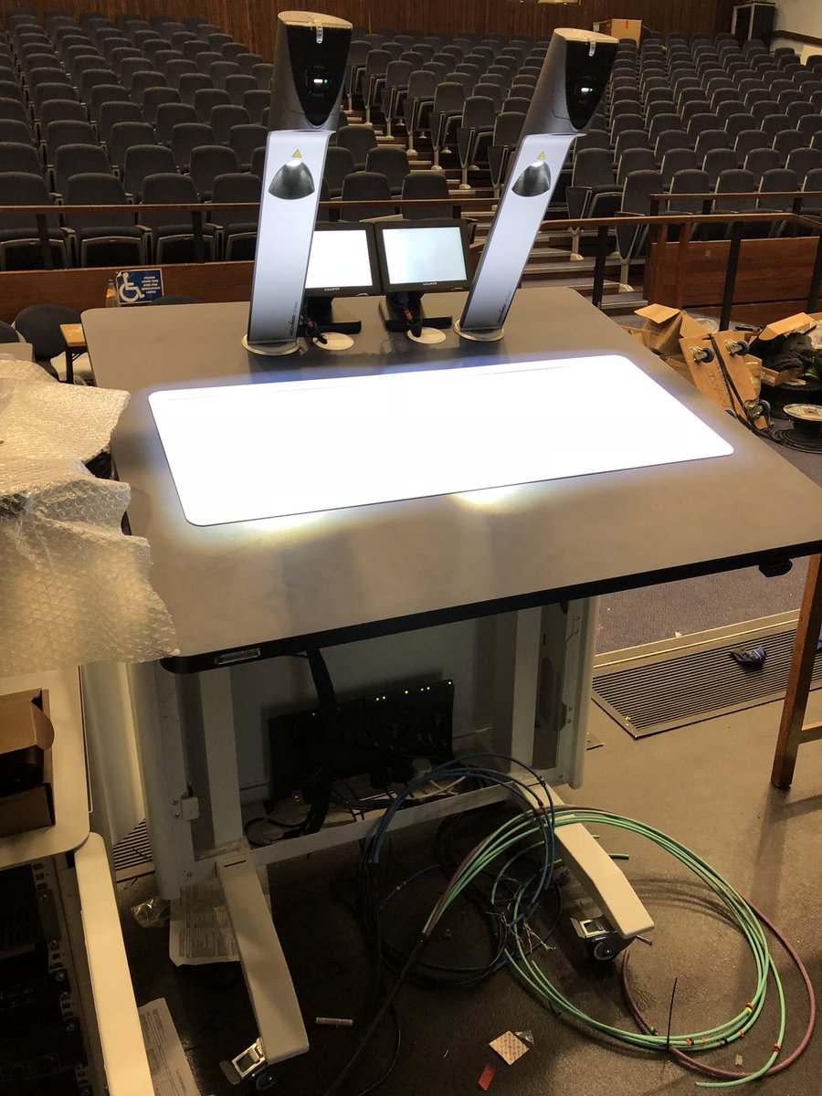 emurray_uoe's tweet image. So exciting to see this coming together. Height adjustable dual doc cam surface onto edge blended dual projection. Lots of experimenting to do #teachingspaces #avtweeps