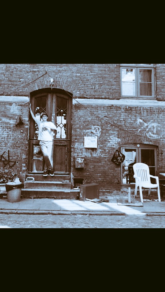 ハンブルグ「聖地巡り」の続き。ジョンレノンが1975年に出したソロ