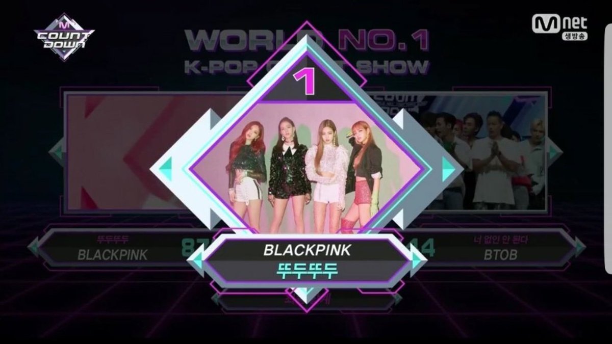 Blinkblink44444's tweet photo. ไม่ขึ้นโปรโมททั้งเอ็มเค้าท์ทั้งมิวแบง แต่ชนะ คือบับ
#DDUDUDDUDU4thWin
#DDUDUDDUDU3rdWin 
#BLACKPINK https://t.co/P32KAcyJnr