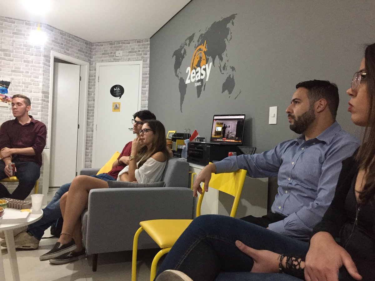 Ontem fizemos o primeiro 2easy Talks, bate papo bem legal pra quem quer fazer intercâmbio!!! #intercambio #intercambios #viagem #viagens #trip #travel