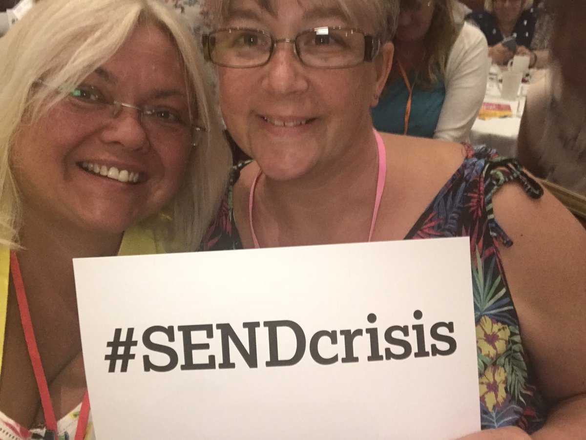 Andrea &amp; Debbie supporting #SENDhelp <a href="/AndreaGrice1/">Anders 11</a> @WiganNEU_ATL