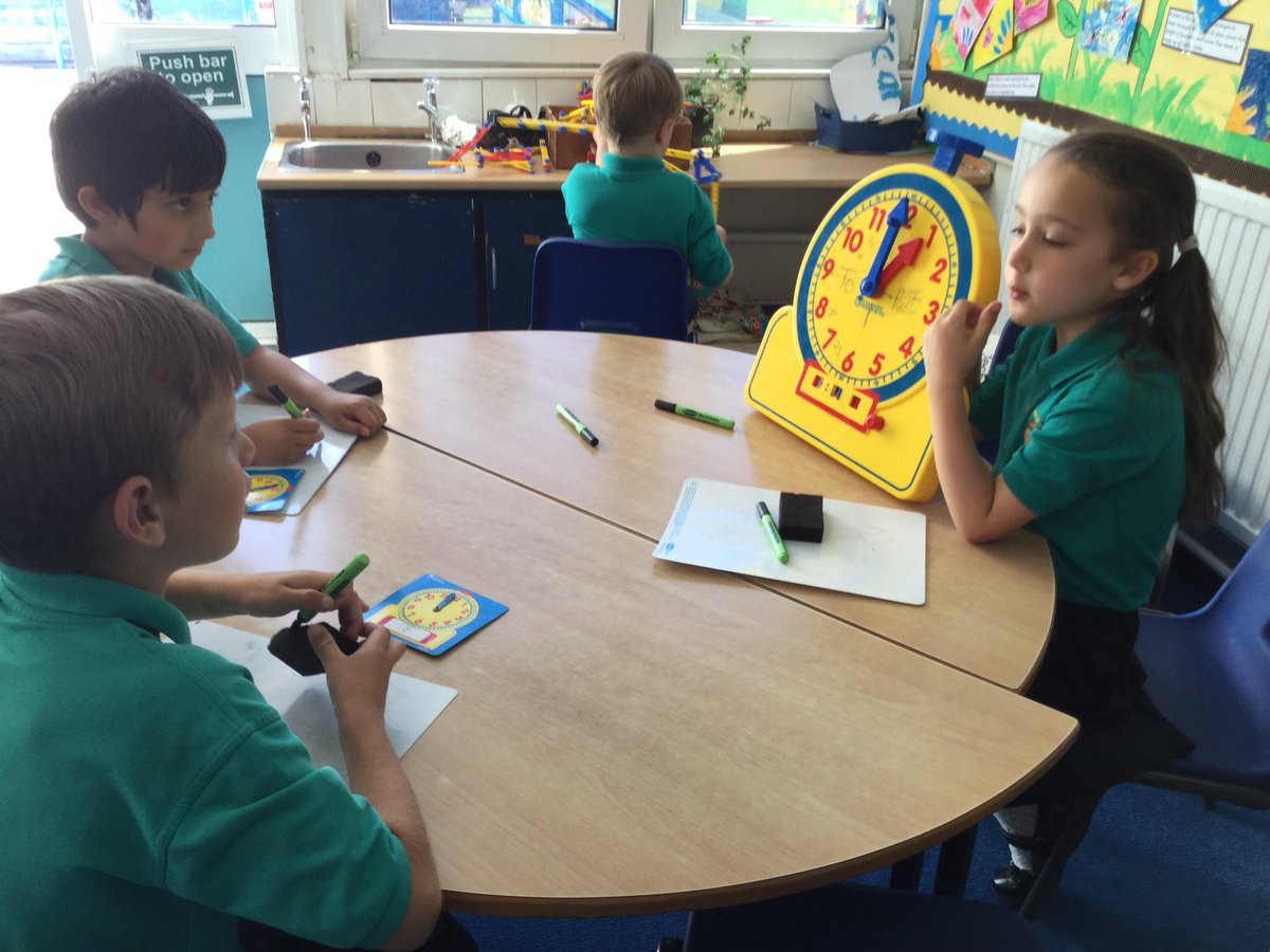 GwenfoCWPrimary's tweet photo. HR #Year2 teaching time to ZT and JI. #futureteacherinthemaking https://t.co/ALFoDQnMsR