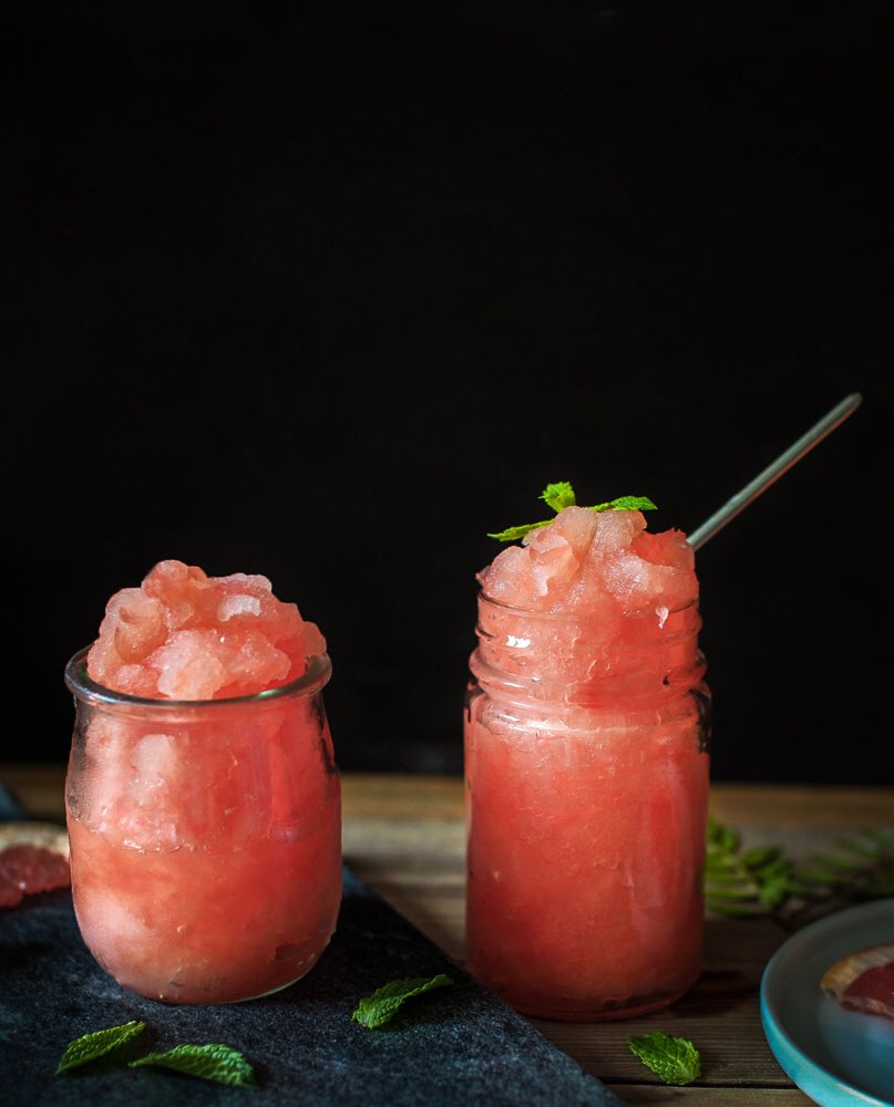 RoyalChill's tweet image. Qui veut un granité au pamplemousse ? 😋❤️
La recette en en ligne !
royalchill.com/2018/06/29/gra…
#pamplemousse #recette #cuisine #granite #sorbet