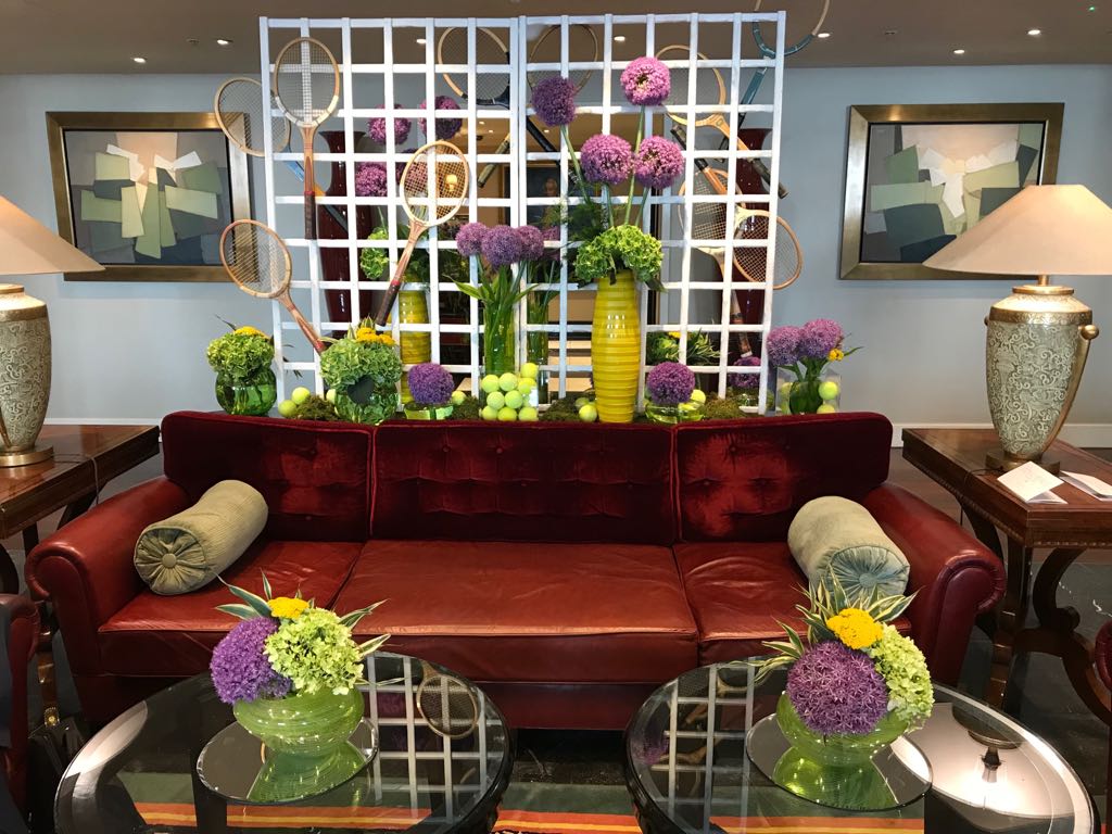 InWater_Flowers's tweet photo. Getting ready for #Wimbledon @SofitelLondonSJ with some #vintage rackets and vibrant flowers 
#tennis #wimbledonweek #flowerart #flowerinstallation #londonflorist #luxuryflowers #hotelflowers https://t.co/xUwT80gNot