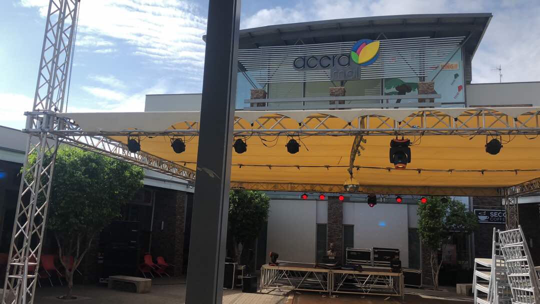 ARKeventgh's tweet photo. YFM @ 10 SET-UP AT THE ACCRA MALL. #Trusses & #stretchTents โบ๏ธ ๐ #RentWithArk https://t.co/OUN53QG7eI