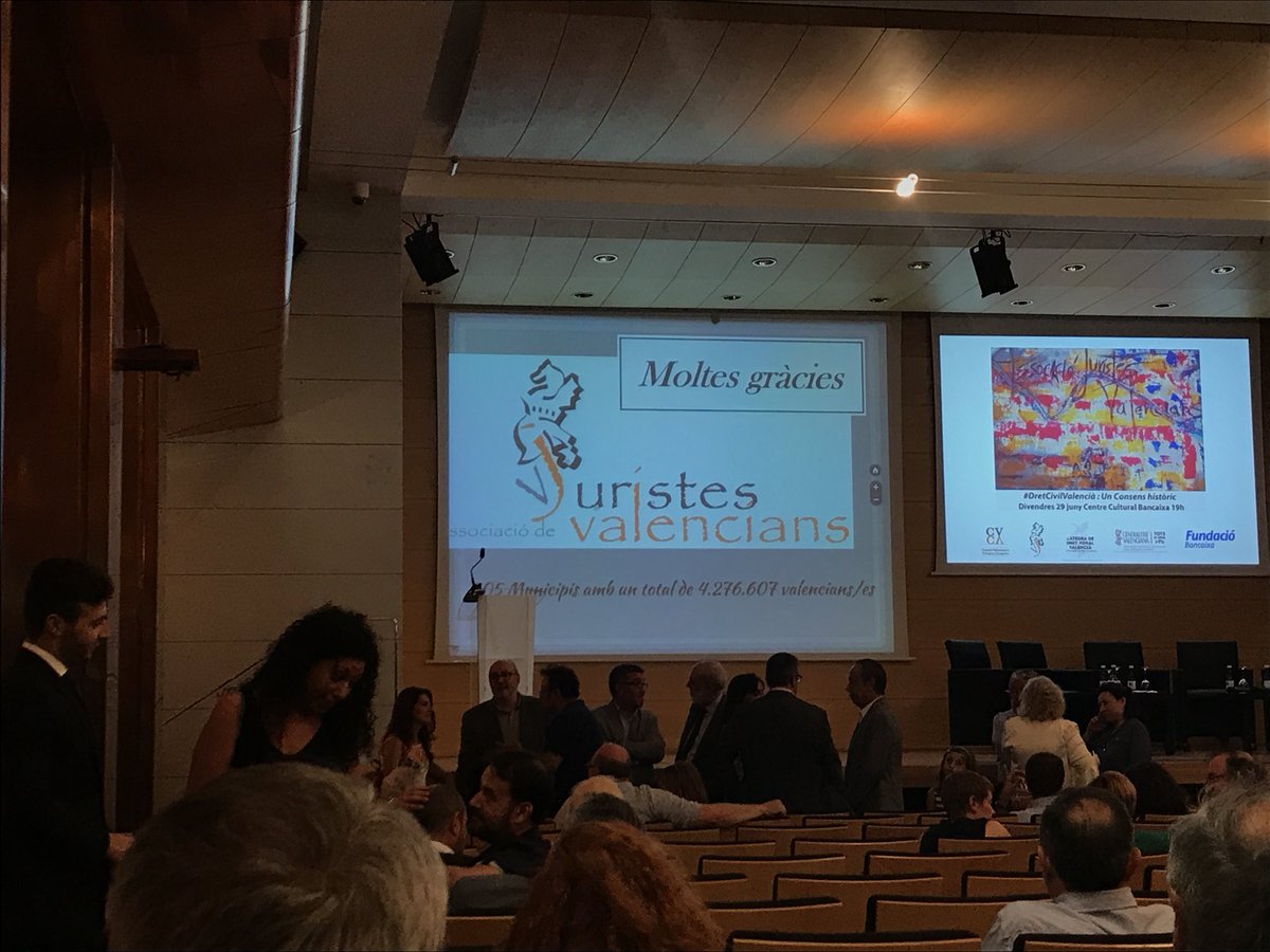 #juristesvalencians en #DretCivilValencià con <a href="/R_Serna_Montero/">Rosa Serna Montero</a> presidenta de <a href="/AJAValencia/">AJA Valencia</a> como una de las ponentes.