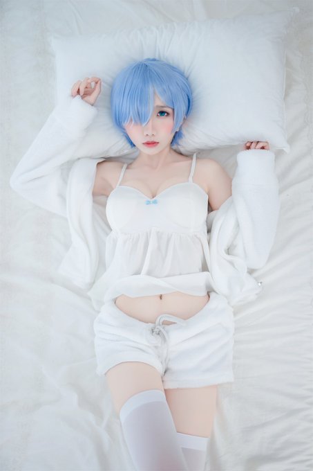 Twitterのコスプレ画像23