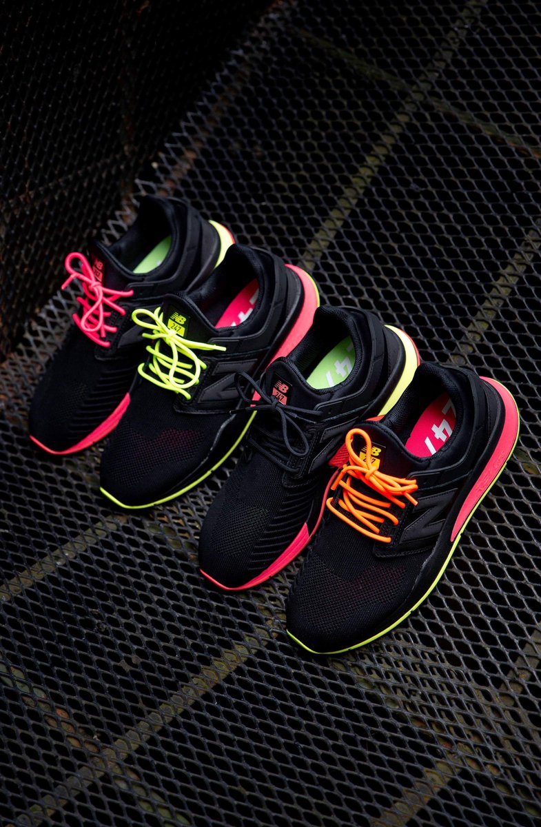 new balance robson hours