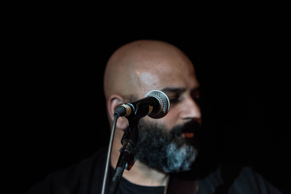 The man behind the microphone <a href="/vijaykishore/">Vijay Kishore</a> 🙏🏼
@TheJamHouse 26/06/18
#livemusic #gig #music #photography