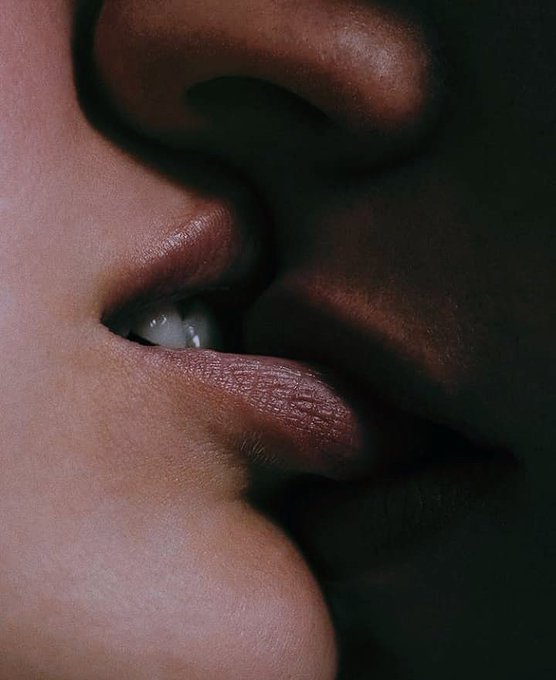 Watch SashaColibriXXX🔞♨️🔝🔝's leaked NSFW photo on TwXstars