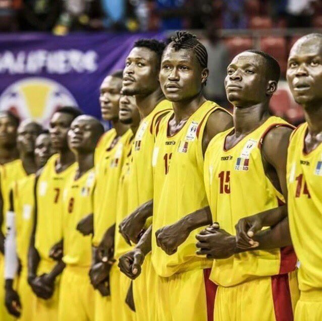 SNladny's tweet photo. #Sport: les Sao du #TCHAD affrontent l’équipe du CAMEROUN en vue des qualifs pour le mondial 2019 en Chine.
Vous pouvez regarder le jeu sur ce lien et c’est ce soir at 19h00 (GMT+1)
https://t.co/isLM7k25SR
À fond derrière les Sao🇹🇩 🇹🇩 
#JeSuisSao #Adjib
@FIBAWC @FIBA @FIBA_fr https://t.co/WcNP6GTXZ8