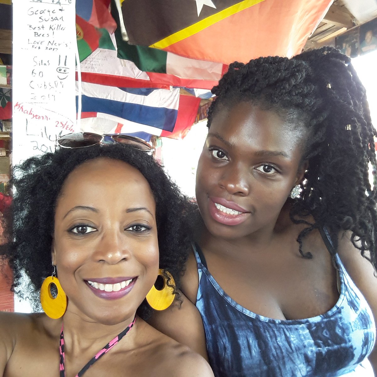 PlusTouCEO's tweet photo. #DIF2018 #Friday #islandlife #sunshines #musicfestival #Nevas
@daisysuniverse_
@cryptodeeva @StakeAndNodes @AMCHART4ALL @Amanda_Cavaleri @teval @kenzieslaugh #killerbee https://t.co/jJON0LOc5u