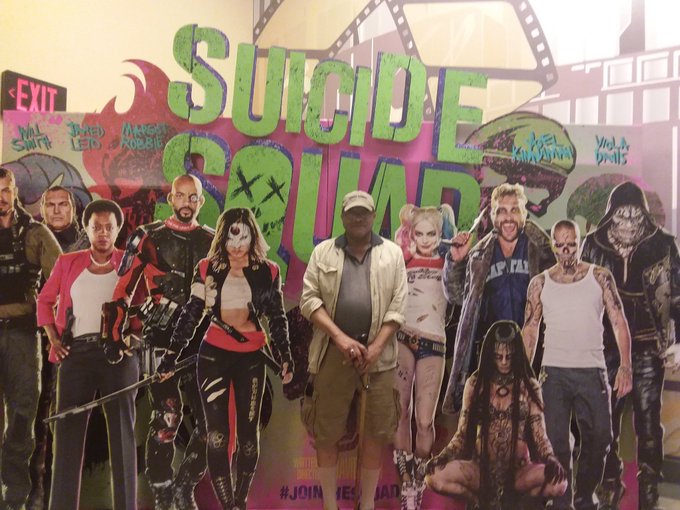 #FlashbackFriday went to see #SuicideSquad  #TimesSquare with @DapperDansWorld 😸😸😸💯💯 https://t.co/kn<a href="/tag/flashbackfriday"class="tags">#FlashbackFriday</a><a href="/tag/suicidesquad"class="tags">#SuicideSquad</a><a href="/tag/timessquare"class="tags">#TimesSquare</a>