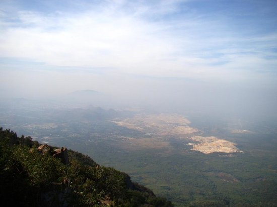 8. This is aerial view of salem magnasite , hundreds of acres of forest land have been destroyed for this magnasite, several villages destroyed, complete rape of salem forest. Courtesy both DMK & ADMK. Now these very ppl DMK in particular talking about environment is funny indeed