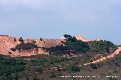 8. This is aerial view of salem magnasite , hundreds of acres of forest land have been destroyed for this magnasite, several villages destroyed, complete rape of salem forest. Courtesy both DMK & ADMK. Now these very ppl DMK in particular talking about environment is funny indeed