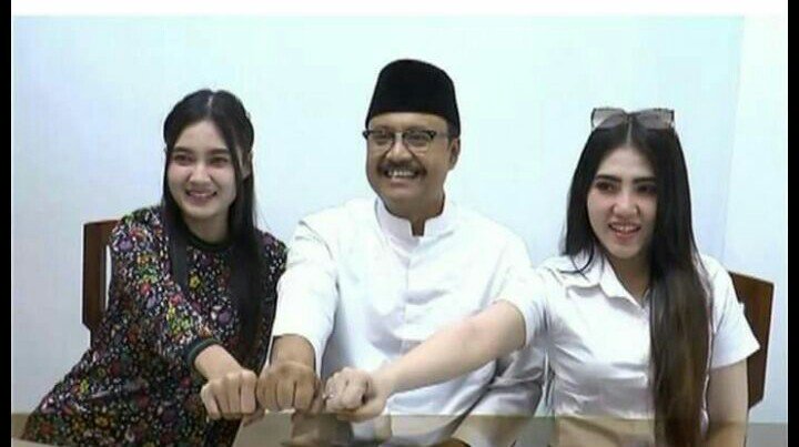 bobsiboy's tweet photo. Kepuasan terletak pada usaha, berusaha dengan keras adalah kemenangan yang hakiki 

#PKBBersamaGusIpul
@cakimiNOW
@GusIpul_ID
@GunturPuti
@halimiskandarnu
@HadiNgusman
@Banser_CyberNU
@NgajiSedulur https://t.co/tO37xRTN9f https://t.co/Cq6gfmurzQ