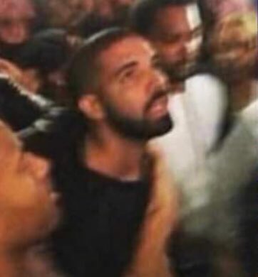 ualreedykno's tweet image. Drake let Pusha T kill him just so he can go to heaven and ask MJ for a feature. Chess, not checkers