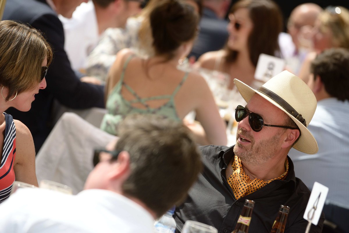 VIPAtHenley's tweet image. Have you got your outfit ready yet? 

lovehenleyregatta.co.uk