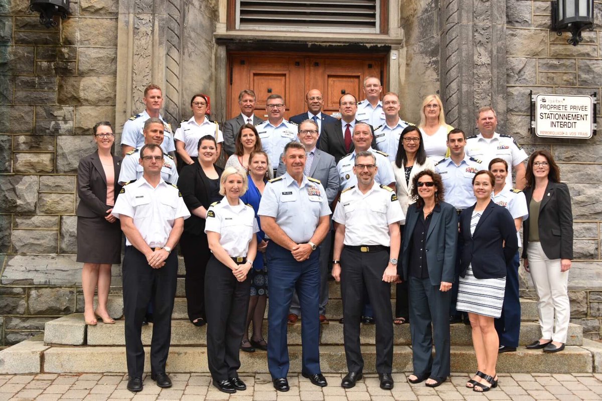 Commandant of the U.S. Coast Guard tweet media