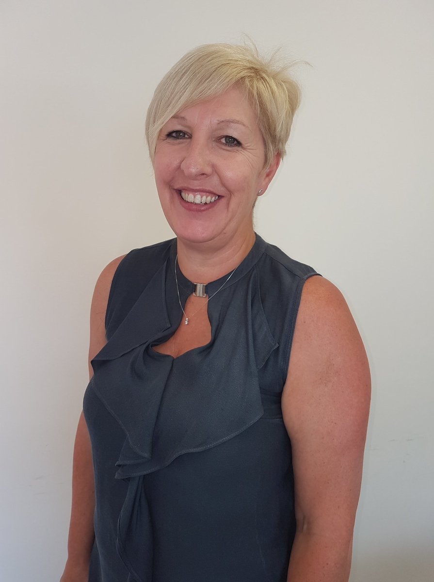 TwynhamT's tweet photo. Meet the Trainer
Paula hails from Wigan (We can forgive her for that lol) and is a super efficient trainer in most things care related.   She is very popular with learners does an excellent job #wehavethebesttrainers #lovetraining https://t.co/8ORRFSAnFd