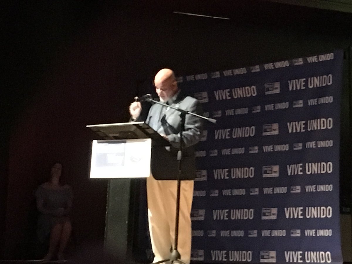 MegaPagePR's tweet image. En apoyo a @FondosUnidosPR y su presidente Samuel Gonzalez con motivo de su Reunion Anual 2018. Hoy @MegaPagePR reconoce la resilicencia y el compromiso de las 130 Organizaciones sin Fines de Lucro que ayudaron a Puerto Rico a ponerse de pie. #UnidosLoHicimos
