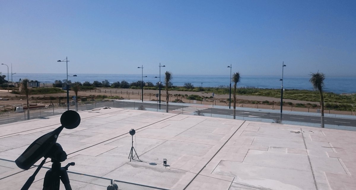 <a href="/ACUSTyCO/">Acústyco I. Acústica</a> se va a la playa a certificar una promoción de viviendas. 
acustycoingenieria.com/portfolio/prim…