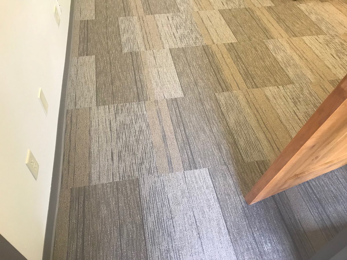 DixVen's tweet photo. Carpet Tiles can be a great alternative especially is the Floor is stained. Just replace one or two tiles. https://t.co/3SlyB1nu0l