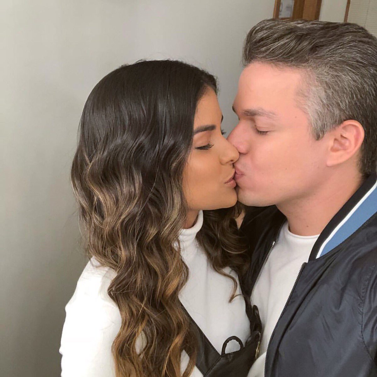 unicornlua's tweet image. Vocês lutaram, apostaram, jogaram, não levaram o prêmio mas o principal vencedores ali foram vocês! No final o amor sempre vence ❤️