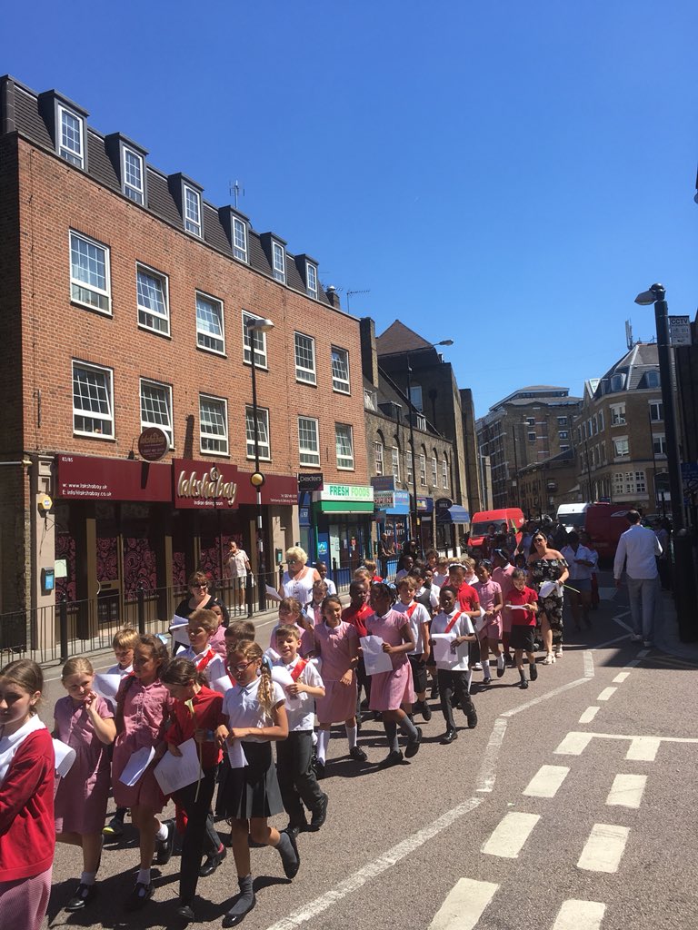 jbthiebaut's tweet image. Wapping life