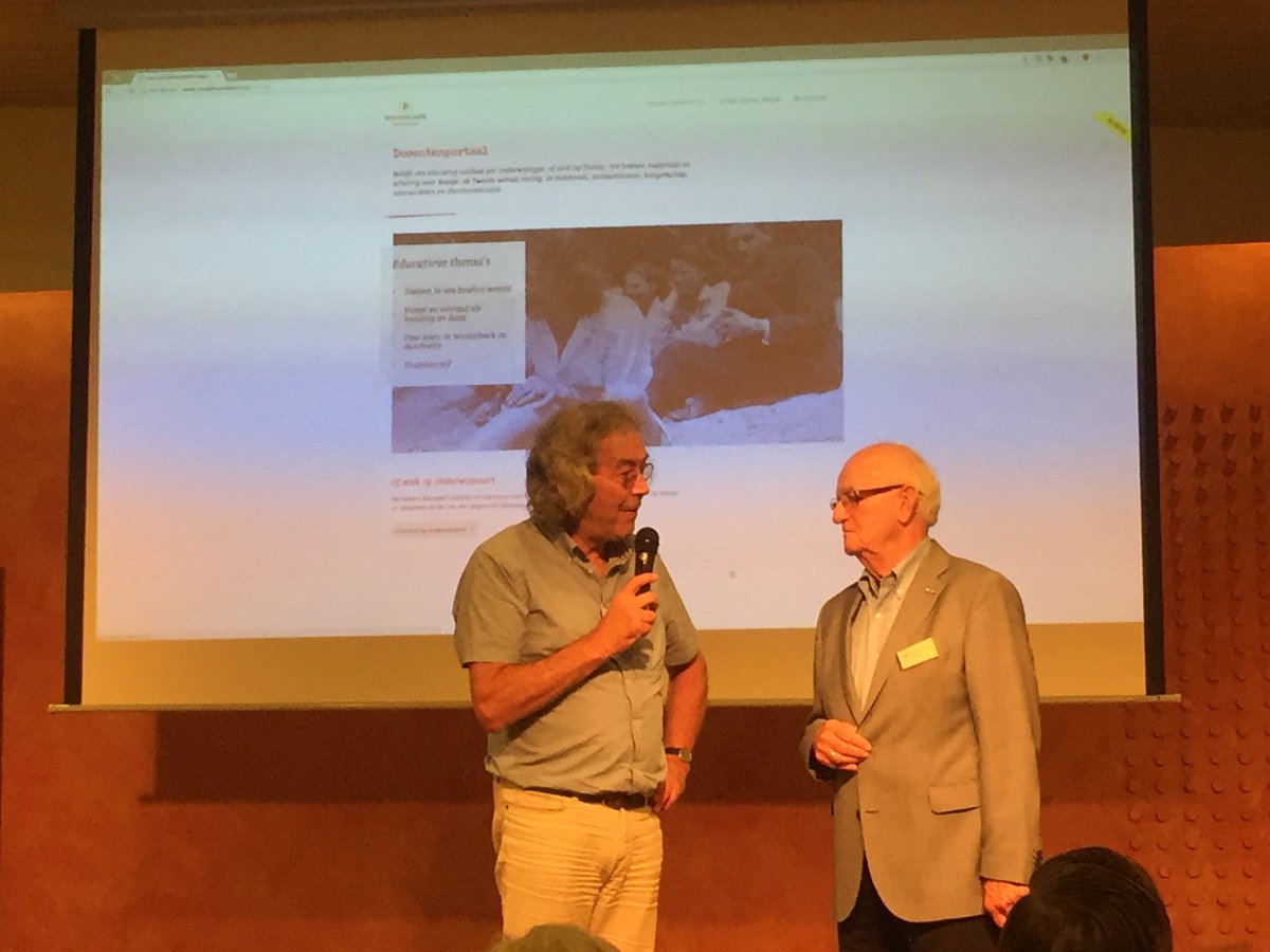 Gisteren een bijzondere lancering van het onderwijsprogramma: waarom handelen mensen zoals ze handelen. Het verhaal van Roosje Glazer <a href="/kampwesterbork/">Kamp Westerbork</a> bijgewoond. Het rijk programma met burgerschap, geschiedenis, muziek en theater. Gratis voor PO en VO beschikbaar! Check 👇