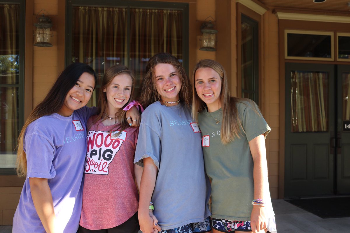 CamilleLiedel's tweet image. happpyyy birthday to my bestie since 6th grade// a true icon much love kt hope today is supa funn