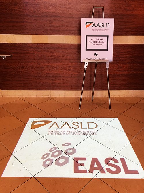 AASLDtweets's tweet image. Check out the AASLD / @EASLnews logo light reflection, located in the lobby leading up to the ballroom at the #NAFLD Endpoints Conference. #Endpoints18