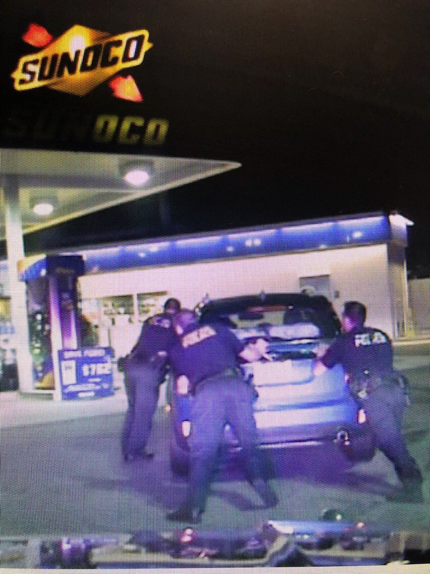 FortLeePoliceNJ's tweet photo. You run out of gas in Fort Lee, then Sgt. Marc Miskovitz, PO Carlos Cabrera and PO Nicholas Cima will push you to the pumps. That’s how we roll #FortLeePD https://t.co/HotQCToErS