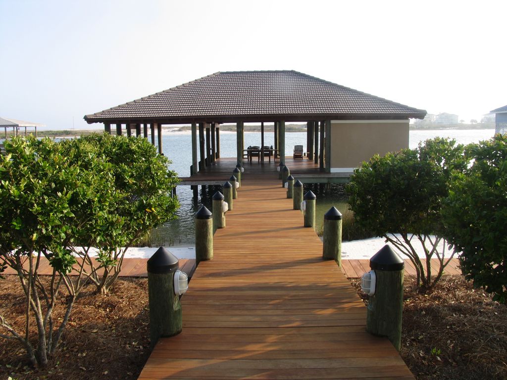 Is your hardwood deck hurricane proof? Click the link to find out. buff.ly/2Mqb5qX