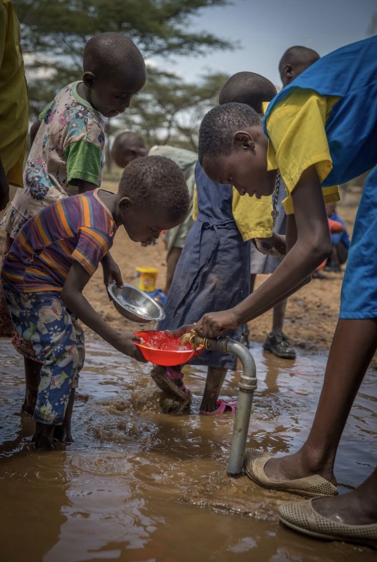WellAwareWorld's tweet photo. Today you can impact a life by donating to #WellAware!
"Be the change you wish to see in the world." - Mahatma Gandhi
Link to donate: https://t.co/5LldlAEo6t
Photo by Lindsey Reed
#SavingLives #CleanWater4Life https://t.co/GiS6WePVPp