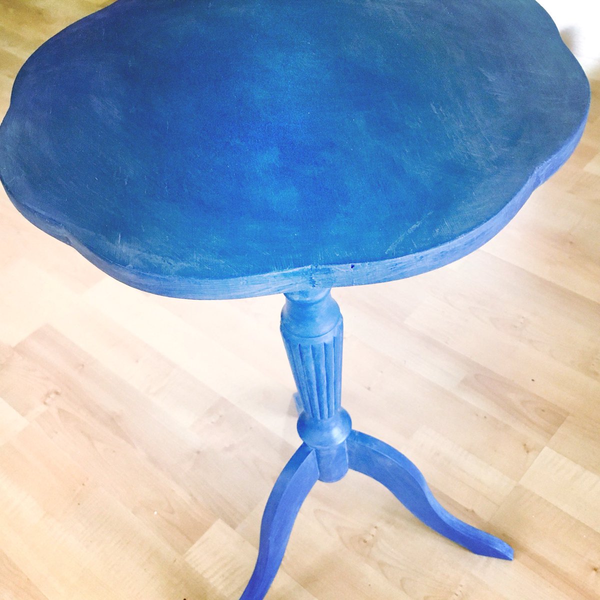 sweep_of_sand's tweet photo. italian side table, cornflower blue https://t.co/DZcgjqRwDU 30% off through tomorrow only on our new website! Use LAUNCH30. https://t.co/rbbyZ1uBKT