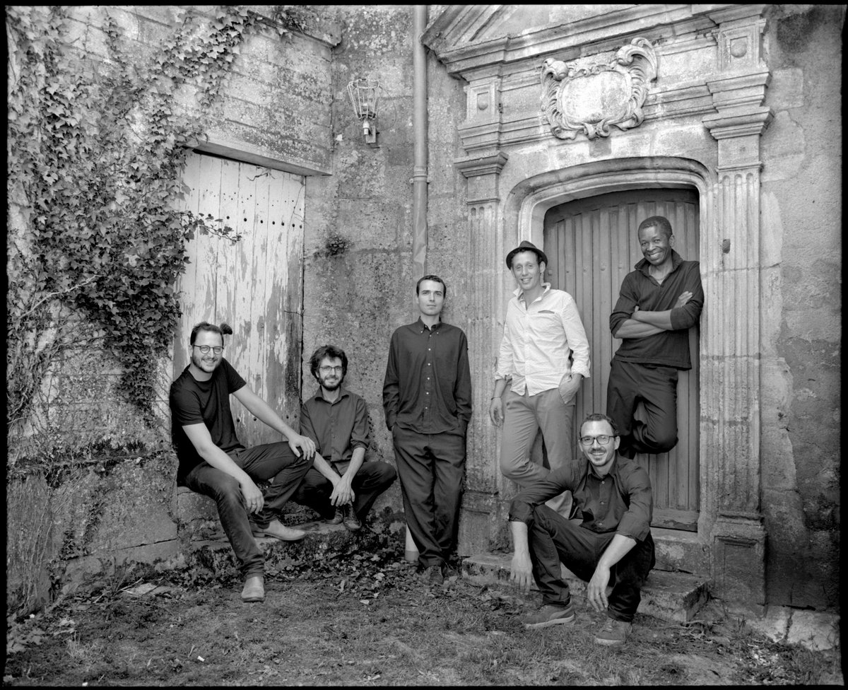 SOIRÉE D'OUVERTURE SAISON 18-19
Le 5/07 20h30 | Théâtre Foirail | Chemillé 
 Programme : 
 - Présentation de saison en images
 - Concert de Gabriel Saglio &amp; les Vieilles Pies 
 - Verre de l'amitié
Tarifs : 10 € adulte | 6 € jeune
 Info/résa : 02 41 75 38 34